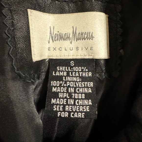 Neiman Marcus Quilted Long Leather Jacket Size Small - Picture 6 of 8